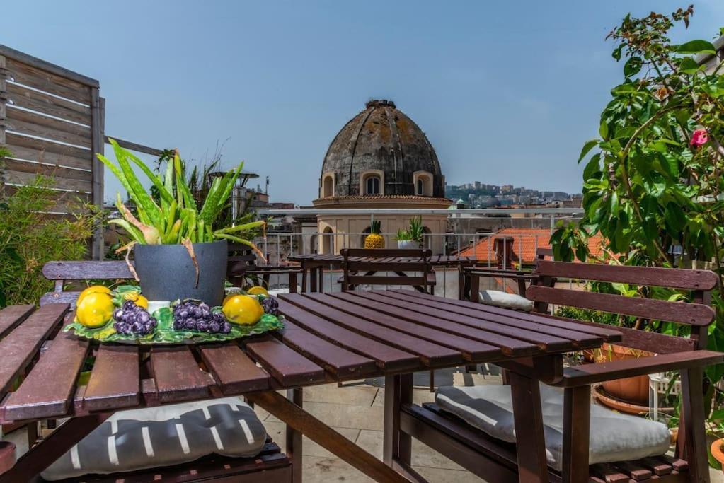 Naples In The History 4M Bed and Breakfast Eksteriør billede