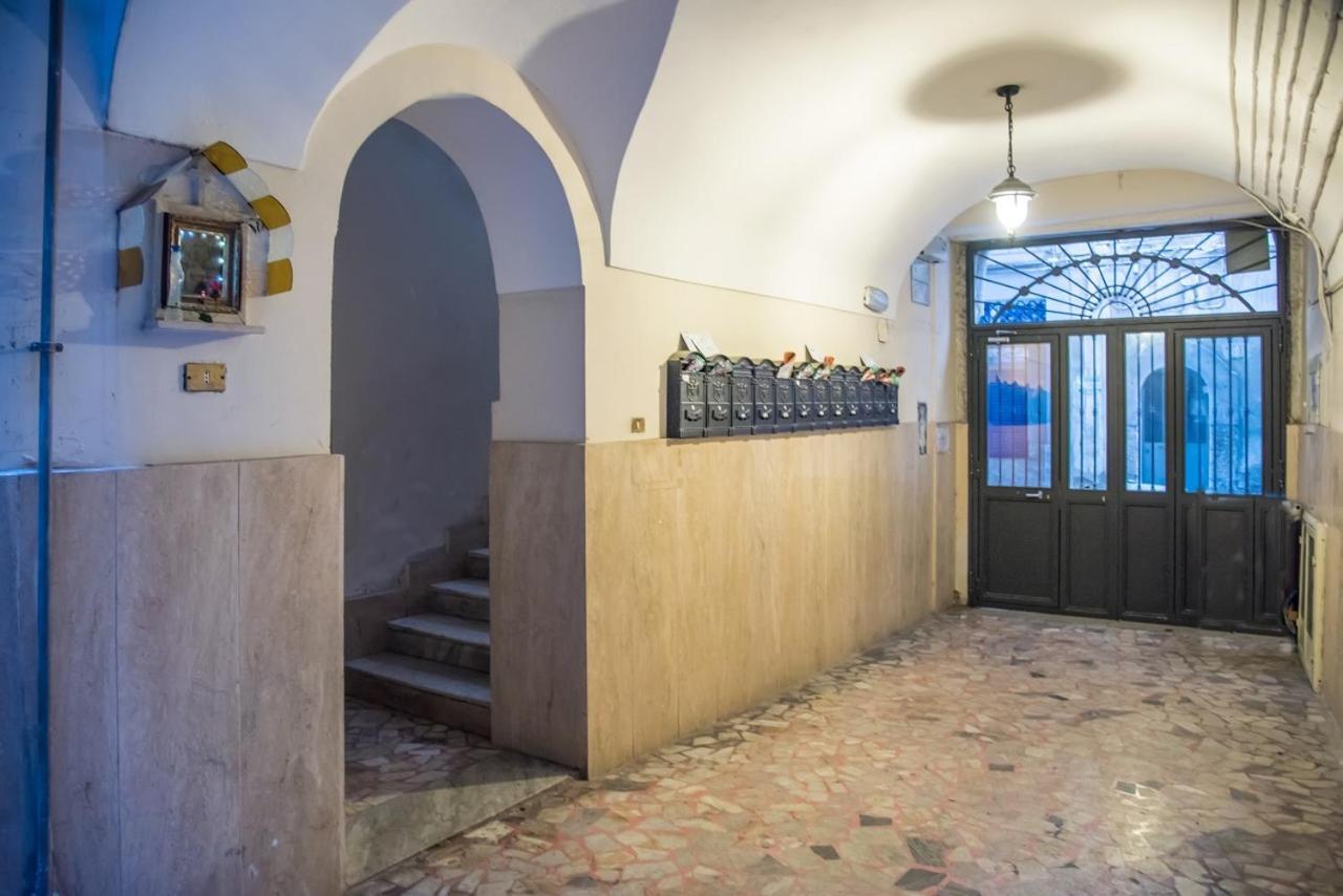 Naples In The History 4M Bed and Breakfast Eksteriør billede